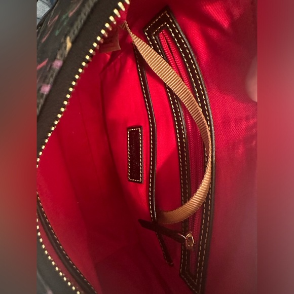 Dooney and Bourke multi crossbody hobo shoulder bag - Picture 3 of 3